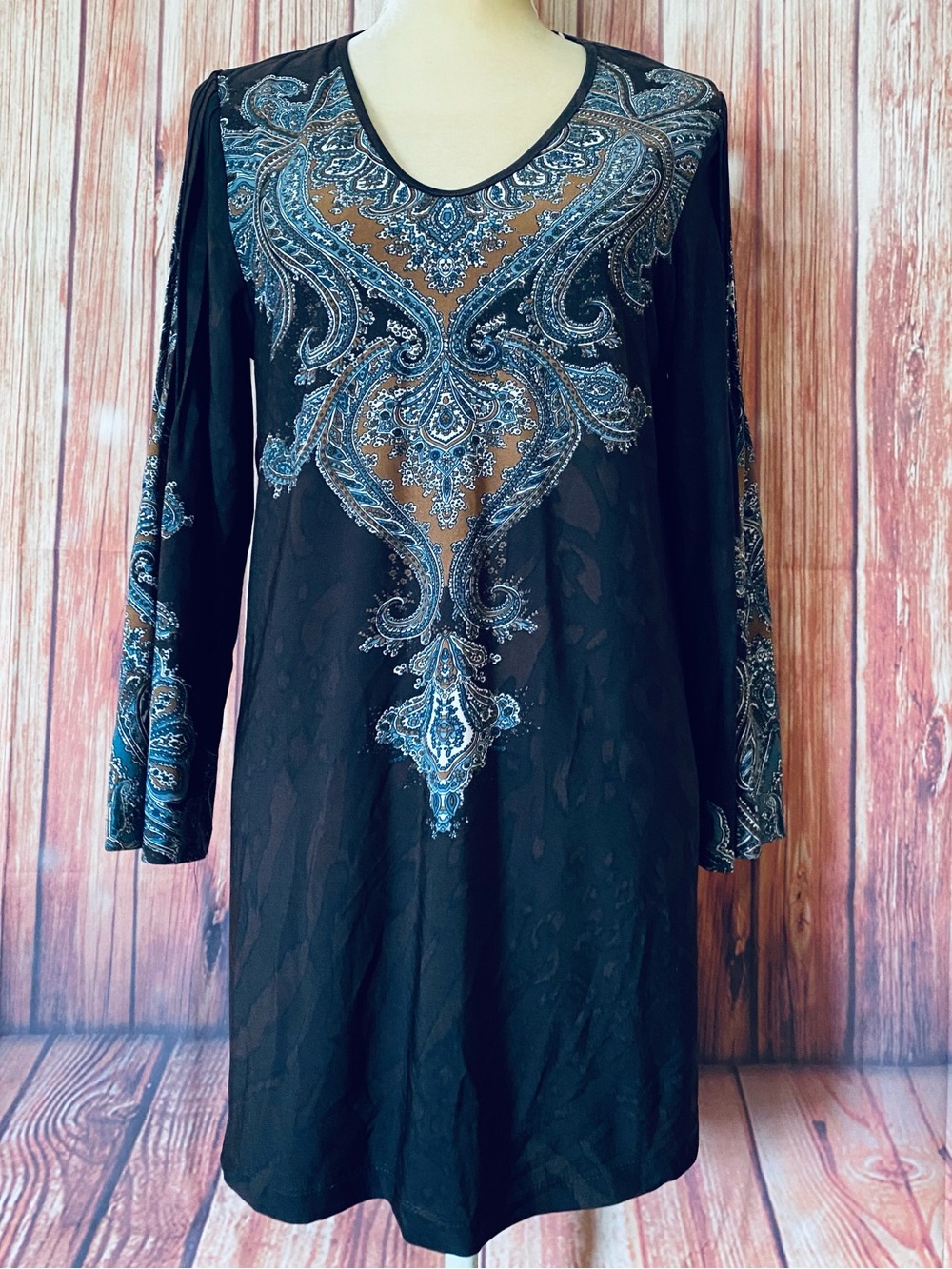 Women’s Medium Blouse Tunic Citiknits 3/4 Bell Sleeves V Neck Silky Stretch